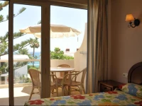 Apartamentos Montemayor