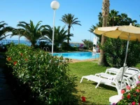 Apartamentos Reinasol