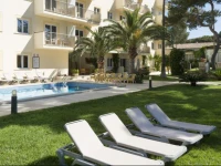 Apartamentos Tres Torres