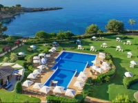 The St. Regis Mardavall Mallorca Resort