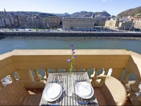 The Rentals Collection | City Centre - River View