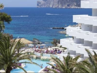 Fergus Style Cala Blanca Suites