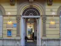 Hotel Medium RenaixenГ§a