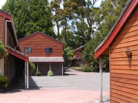 The Hobbit Motor Lodge