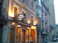 Hostal Santo TomГ©