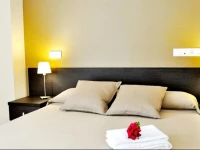 Residencia Universitaria Damia Bonet