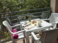 Singular Apartments Candela III
