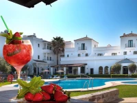 Hotel DoГ±a Lola Zahara