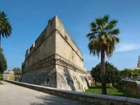 Garibaldi Centro - East End Apartments