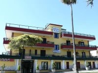 Hotel De Rosa