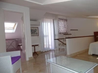 Silenzi Holiday Home