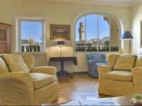 Arno View Halldis Apartments