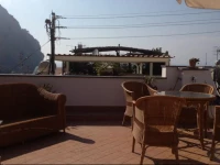 Guest House La Piazzetta