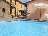 Agriturismo La Crosticcia 3*