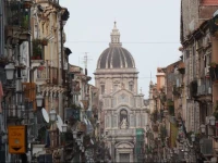 Garibaldi Halldis Apartments