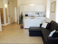 Giancarlas home...Rome and sea!