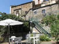 5 Lands Stone Cottage