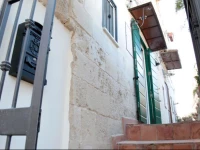 La Conchiglia Nei Sassi