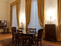 Cool & Lux Central Apartment