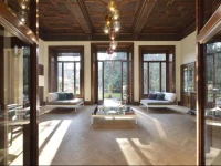 Private Park Apartment