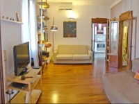 Stradivari Flat Milan