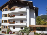 Garni Hotel Dr. Senoner