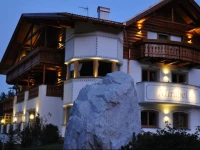 Garni Hotel Mirabel 3*