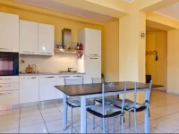 Reggio Holiday Guest Room