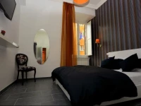 Cento Passi dal Vaticano