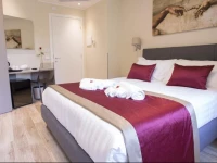 Leonardo Da Vinci Guest House