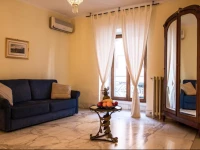 Martina a Piazza del Popolo