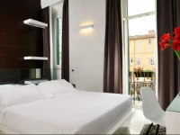 Navona Suites