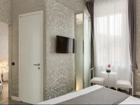 Piazza di Spagna Suites