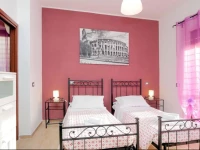 Romaurelia Apartments