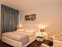 S Suites in Rome