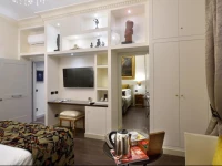 Suites Rome Condotti