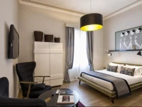 The Independent Suites