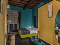 Three Rooms in Spanish Steps
