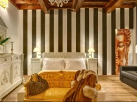 Trevi Fountain Luxury Home