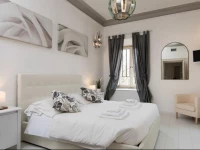 White Borgo Apartment