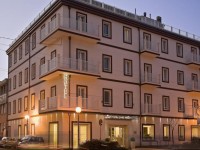 Card International Hotel