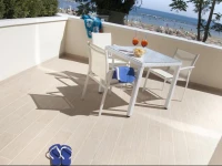 Marina Beach Suite Hotel