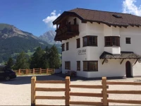 Apartments Cesa Pana