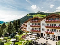 Hotel Dorfer Alpine&Charming