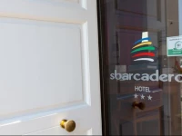 Sbarcadero Hotel