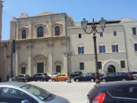 Tolomei House Holidays Sea View