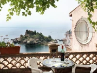 Mendolia Apartment 2