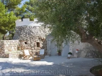 Trullo e appartamenti al mare