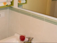 Dietro LAngolo Del Divino