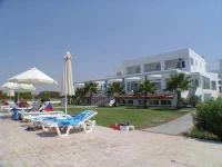 Irina Beach Hotel and Apartments 3*
